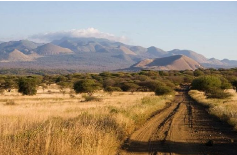 mjsafarisuganda.com_Tsavo West National Park